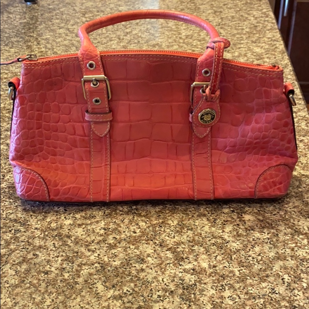 Dooney and Bourke fuchsia purse